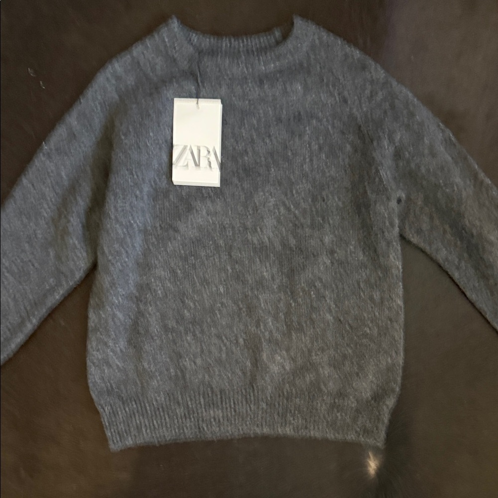 New with Tag Zara Boy’s Charcoal Crewneck Cozy Sweater